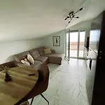 Denis شقة