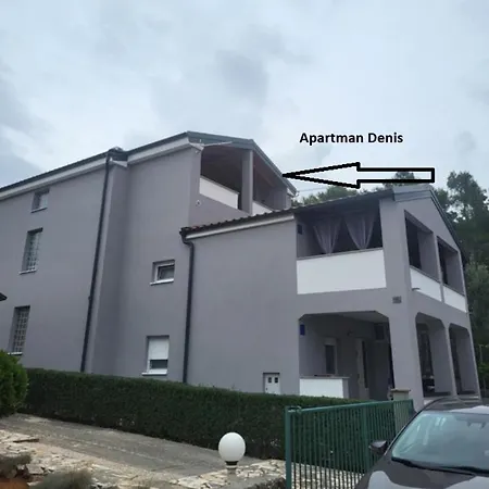 Denis Apartment Vir